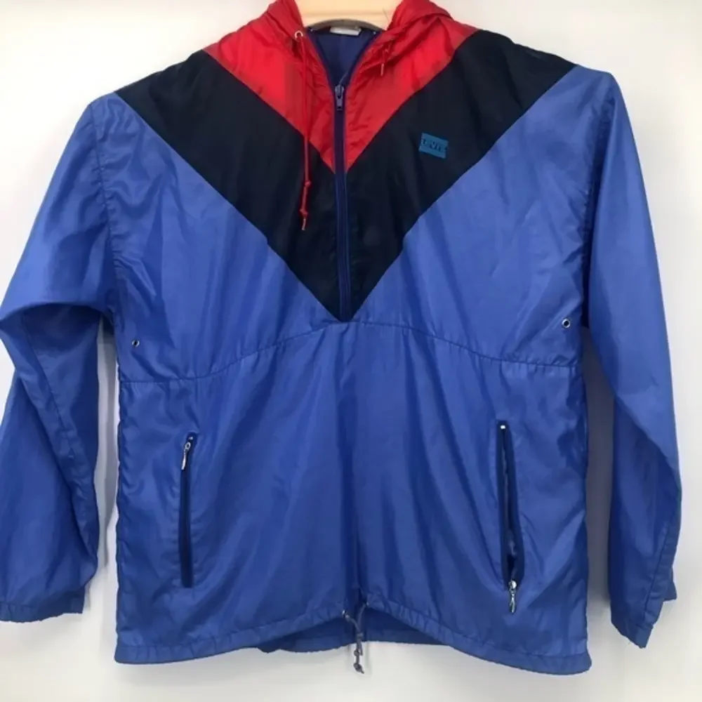 Levi's Wind Breaker size M‎ hoodie . Classic vintage VINTAGE LEVIS